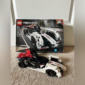LEGO Technic Formula E Porsche 99X Electric 42137 Complete Set 422 pcs Pull Back